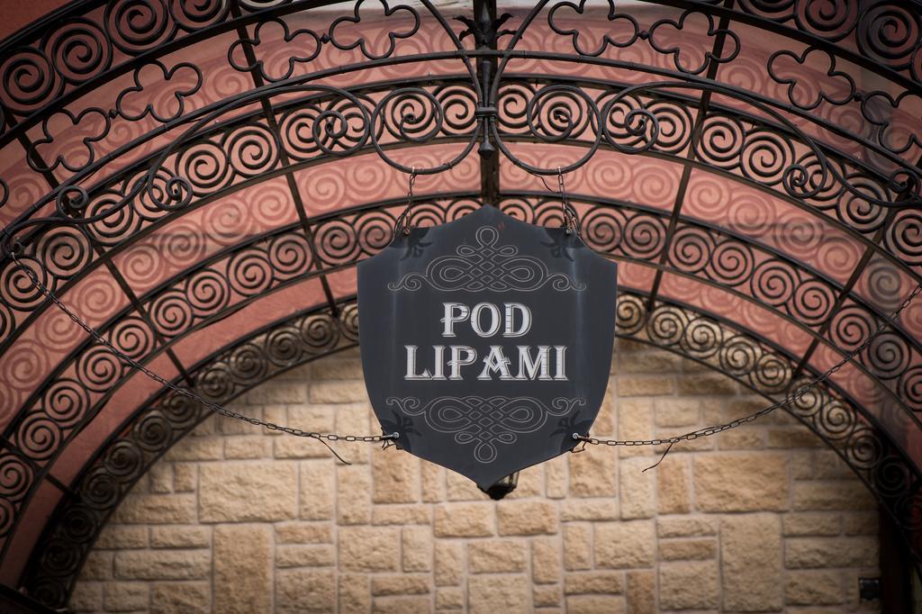 فندق Pod Lipami بيسترا المظهر الخارجي الصورة